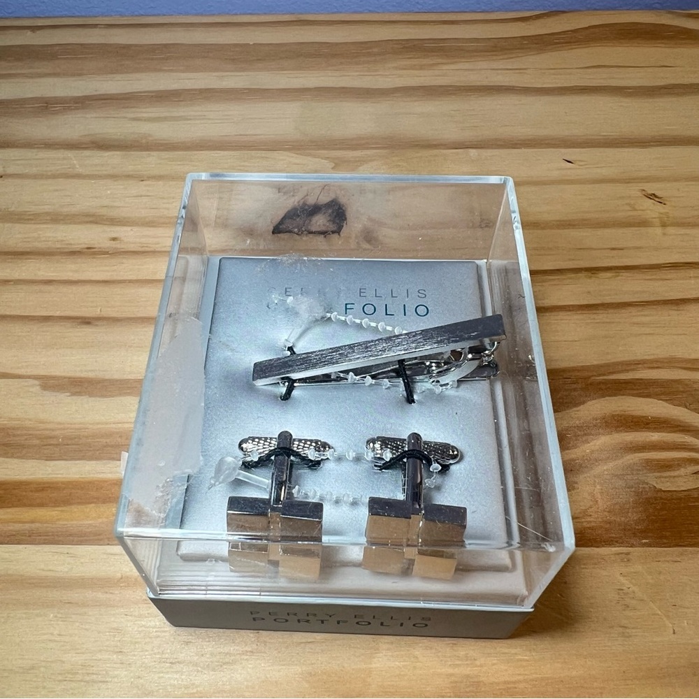 *2/$10* Perry Ellis Portfolio Cuff Link and Tie Clip Set